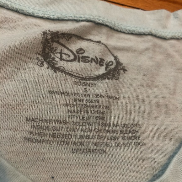 Disney Alice and wonderland T-shirt - Picture 2 of 2